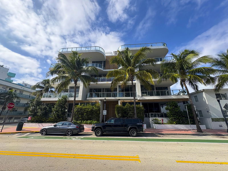 Ocean Park South Beach main photo